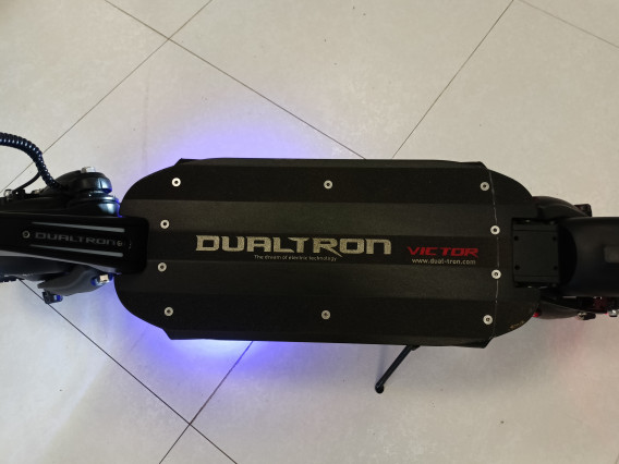 Dualtron Victor Pro - najeto 300 km