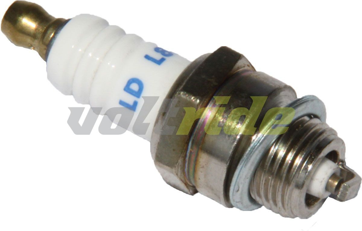 SXT Spark plug for 71ccm motors