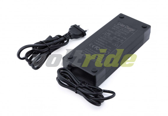 SXT Lithium Ion fast charger 24V / 4,0A