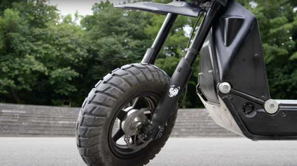 Recenze Mosphera 48 V: Monstrum, které nic nezastaví